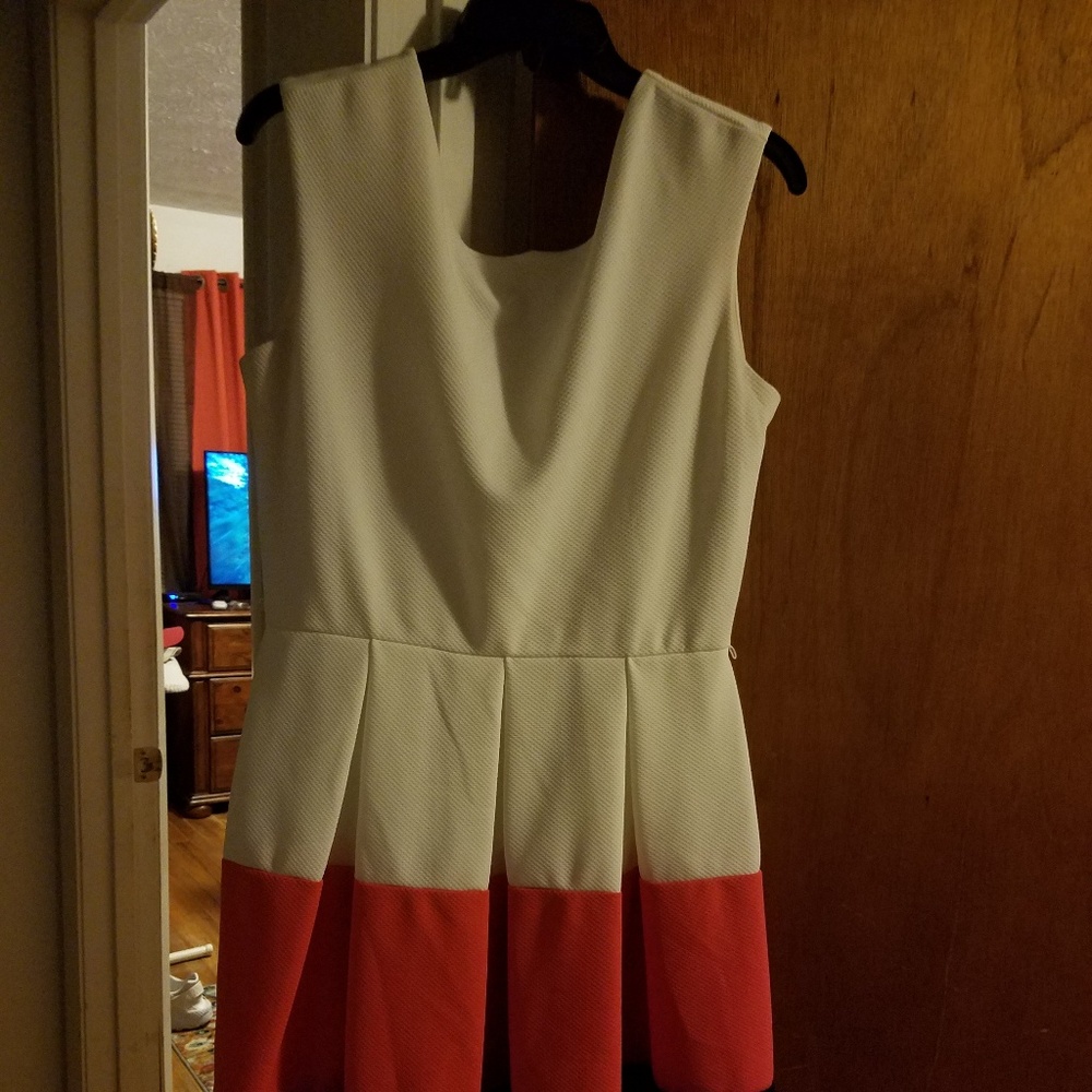 Women's dress